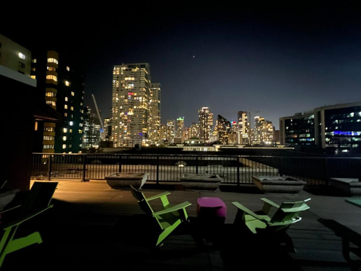 Cozy Downtown Condo Retreat With Space Needle View Seattle Buitenkant foto